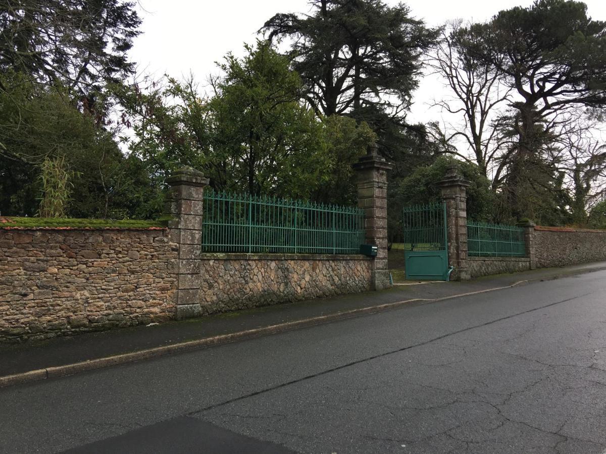 Le Chateau Des Tourelles En Vendee La Gaubretiere 외부 사진