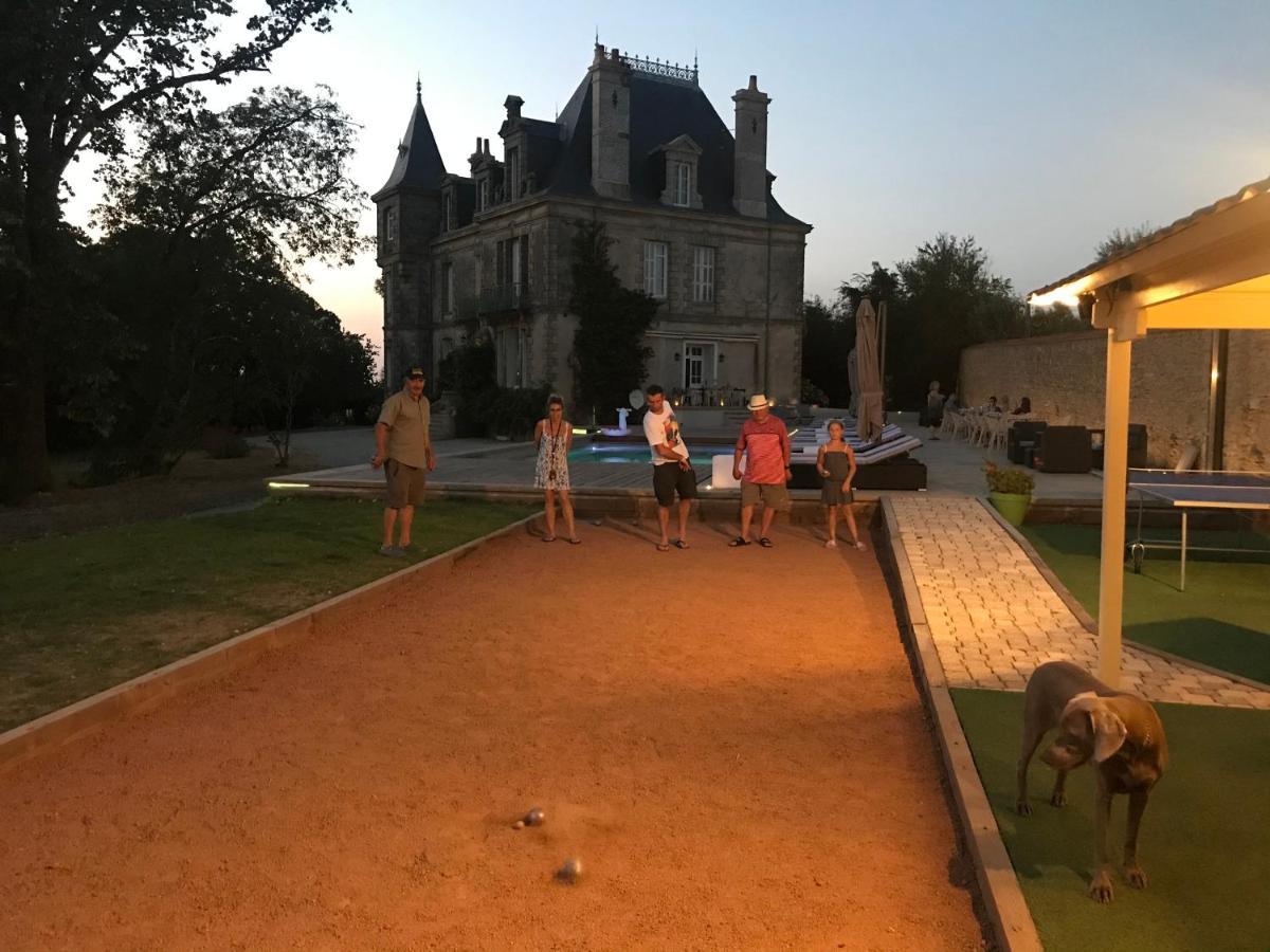 Le Chateau Des Tourelles En Vendee La Gaubretiere 외부 사진